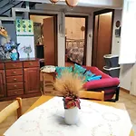 Κατάλυμα σε φάρμα Glamping Erbe Matte *