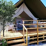 Κατάλυμα σε φάρμα Glamping Erbe Matte SantʼAntìoco