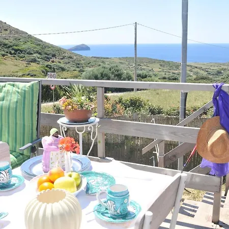 Glamping Erbe Matte SantʼAntìoco