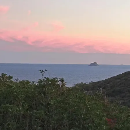 Glamping Erbe Matte 农家乐 SantʼAntìoco