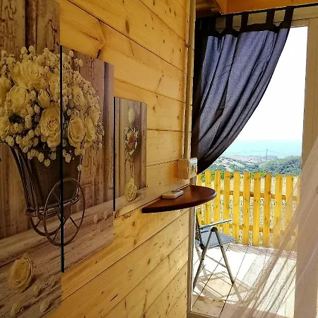 Çiftlik konaklama Glamping Erbe Matte SantʼAntìoco