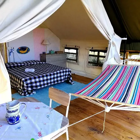 Glamping Erbe Matte Farm stay *